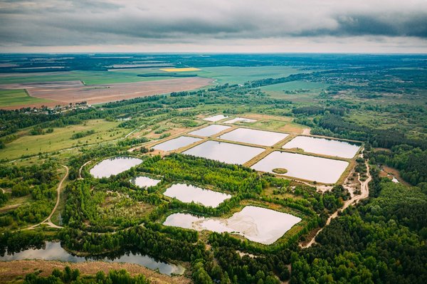 Solution de stockage : choisir des plateformes de rétention pour vos locaux